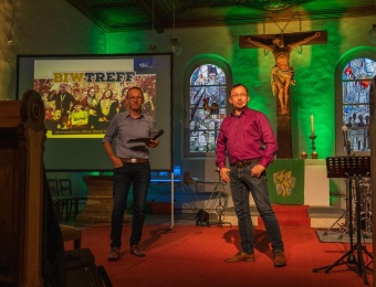 5195535D-E9E9-4EE4-A50F-0B62AA364210_1_105_c