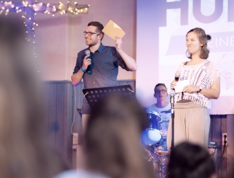 holyval-18-web-2