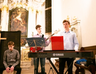 KARO-2019-37-1